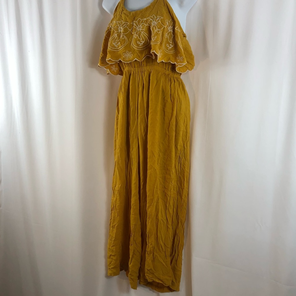 Flying Tomato Rayon ruffle neckline halter jumpsuit S - Picture 5 of 14